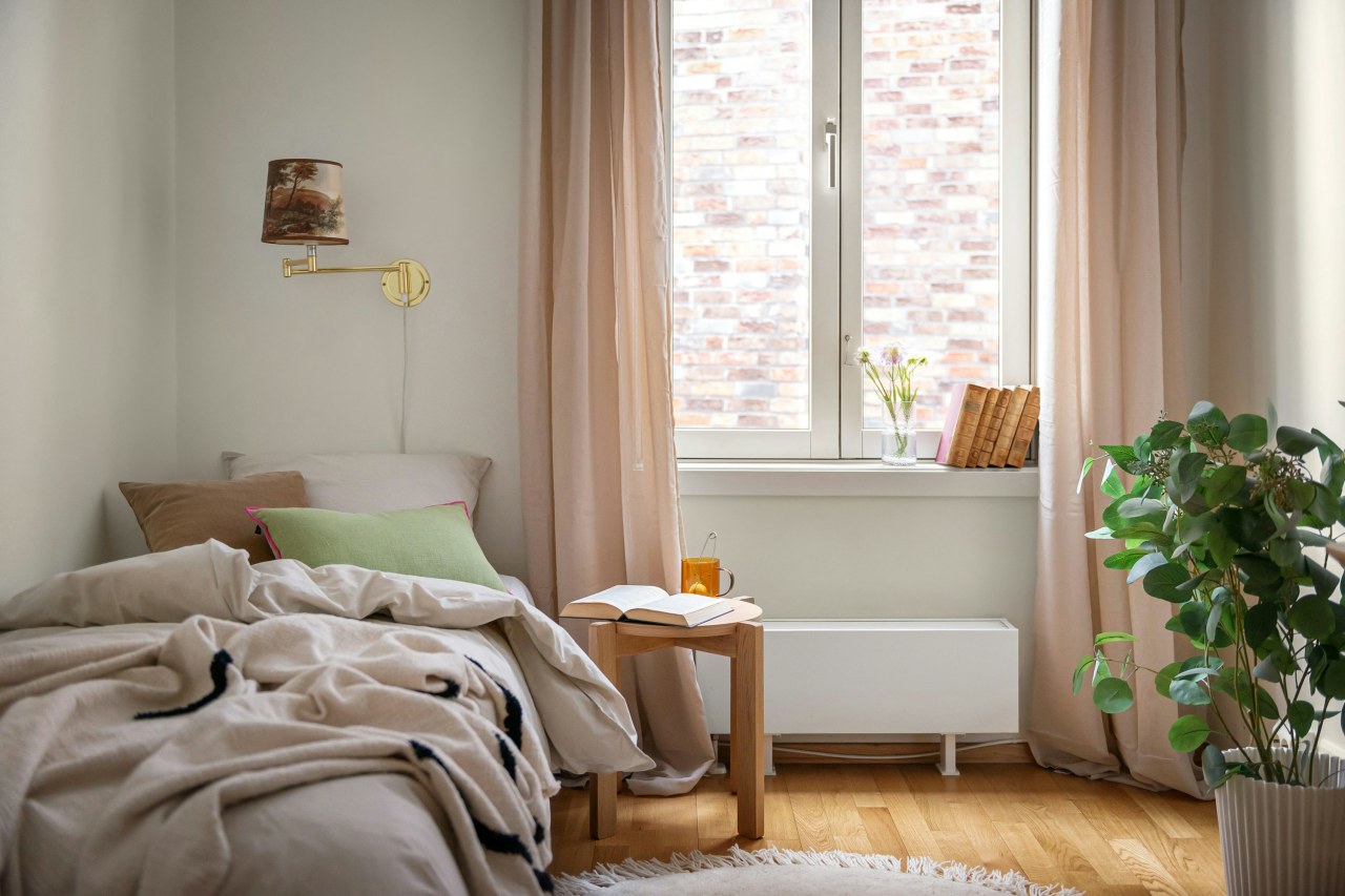 Как быстро и эффективно убрать квартиру: пошаговая инструкция для занятых людей