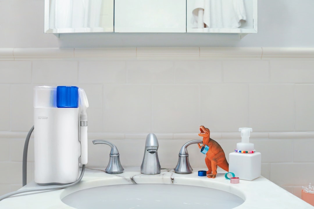 Які миючі засоби безпечні для дітей і домашніх тварин: огляд і рекомендації